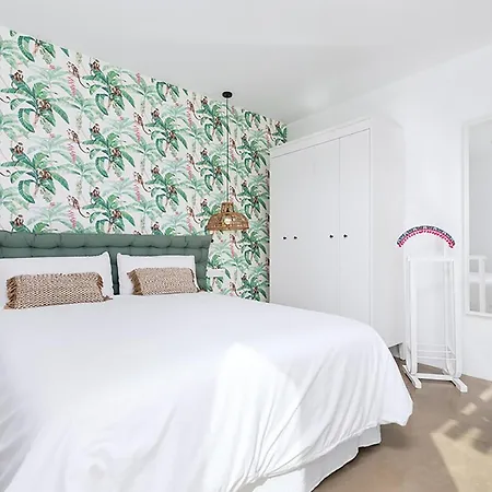 In Take A Swim In Our 15m Long Pool Willa